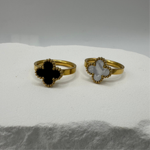 Load image into Gallery viewer, Clover rings
