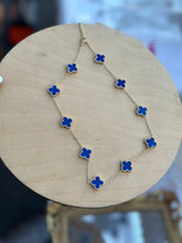 Load image into Gallery viewer, Clover necklace
